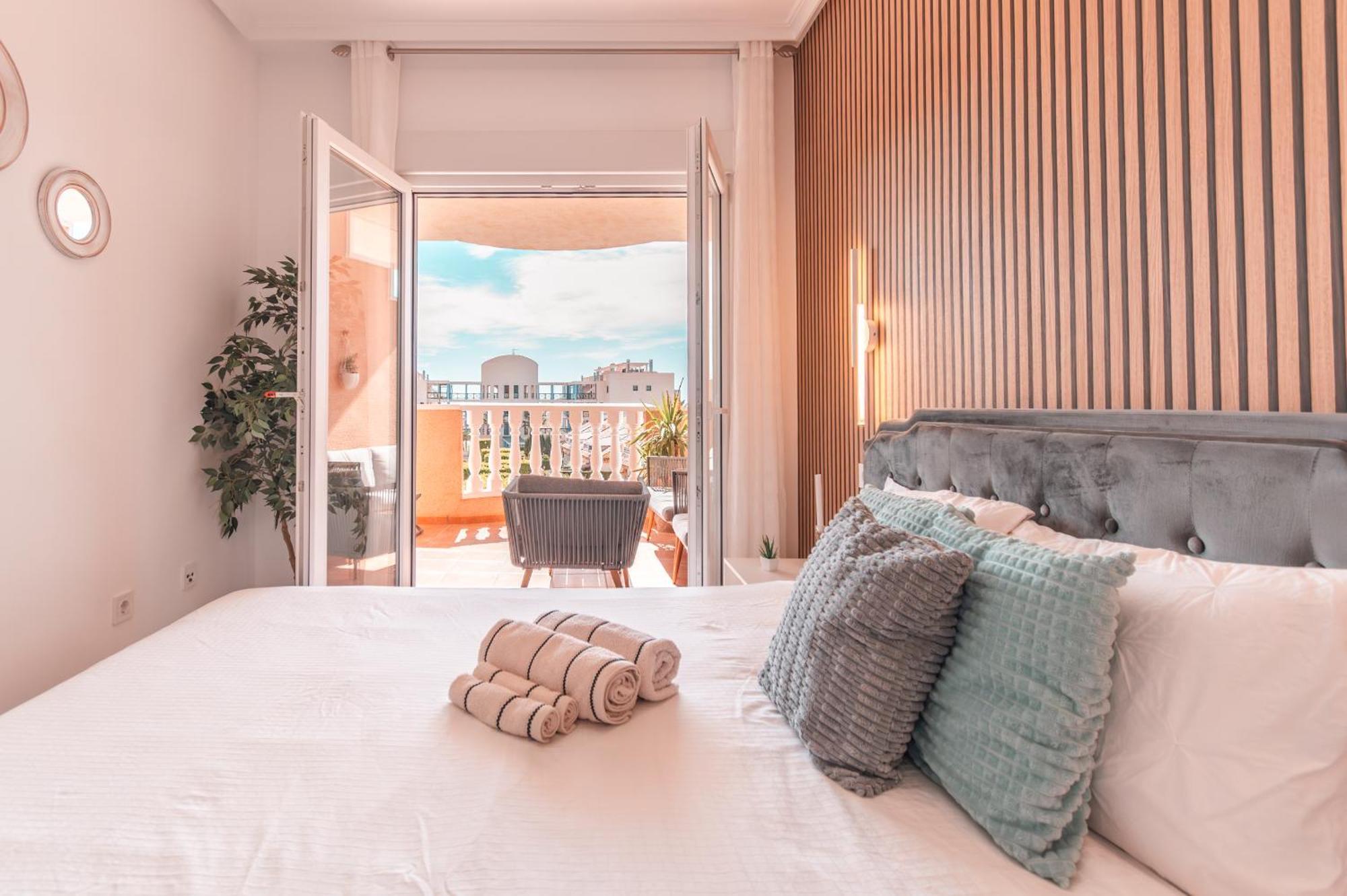 Design Seascape Apartment Dehesa de Campoamor  エクステリア 写真